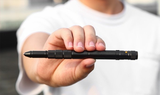 The 10-in-1 Multi-functional EDC Tool Pen