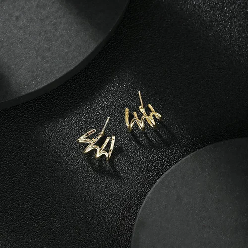Acupressure Slimming Ear Cuff - Image 4