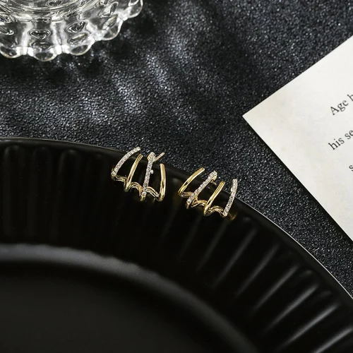 Acupressure Slimming Ear Cuff - Image 5