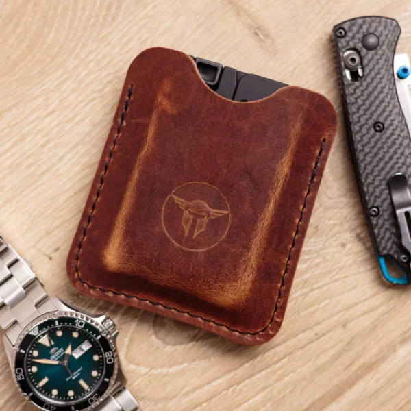 LEATHER SLEEVE - Image 4