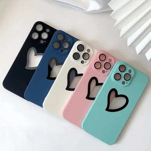 Love heart hollowed out phone case - Image 6