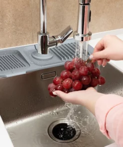 Kitchen Sink Silicone Splash Guard