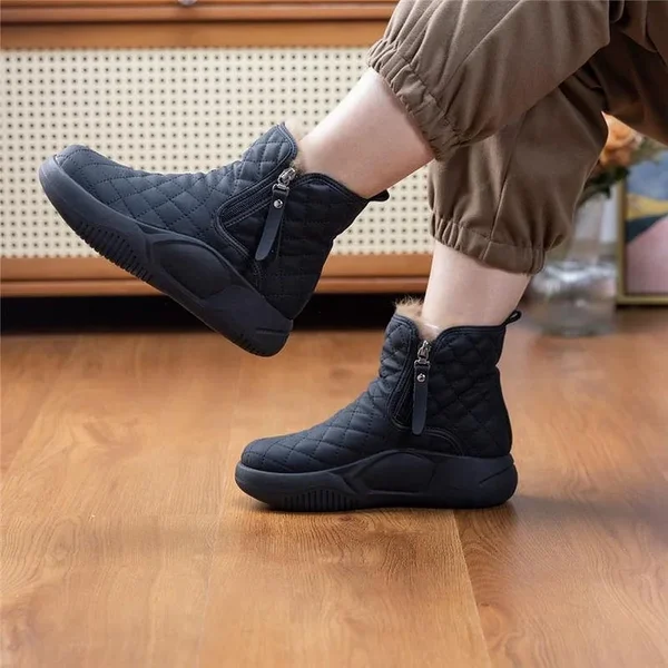 Womens Warm Thick Soled Snow Boots - Image 7