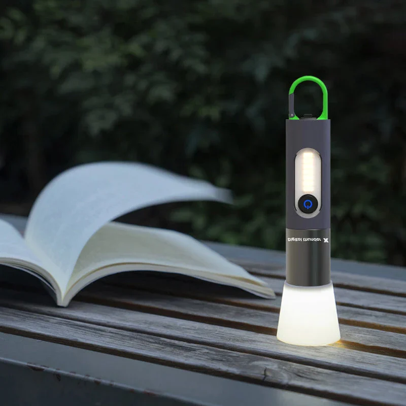 Zoomable LED Flashlight - Image 9