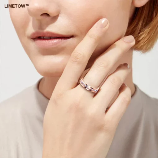 LIMETOW™ Moissanite Spinner Ring - Image 6