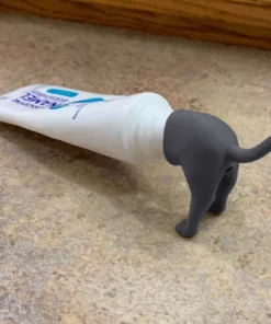 Pooping Dog Butt Toothpaste Topper