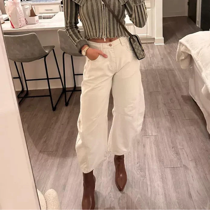 Mid-Rise Barrel Jeans