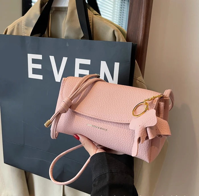 Women's High end Fashion Crossbody Bag with Elephant Pendant