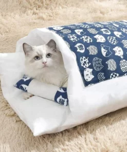 Movable Winter Warm Cat House