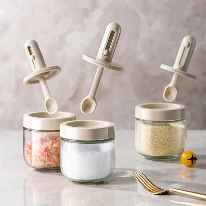 Retractable Spoon Seasoning Bottle - Image 4