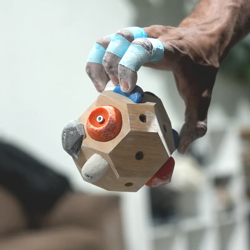 Portable Climbing Training Device - Image 3